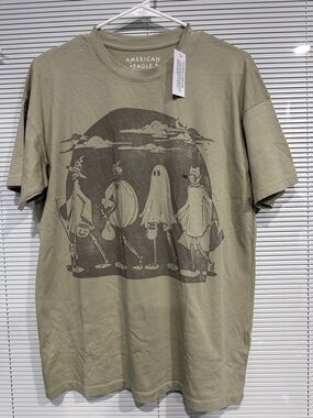 American Eagle Outfitters Olive Green Halloween Graphic Tee - Men's Short Sleeve
